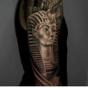 Meet your Posher, Cee